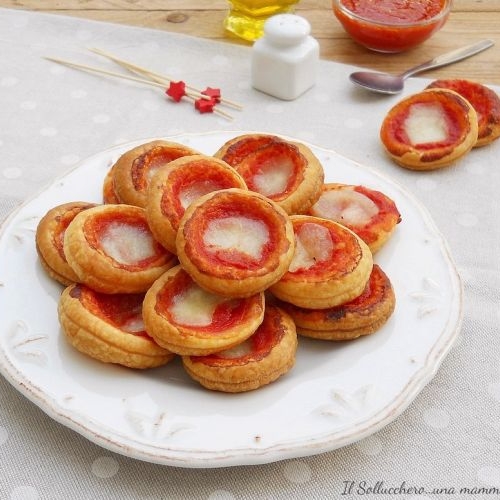 PIZZETTE DI SFOGLIA