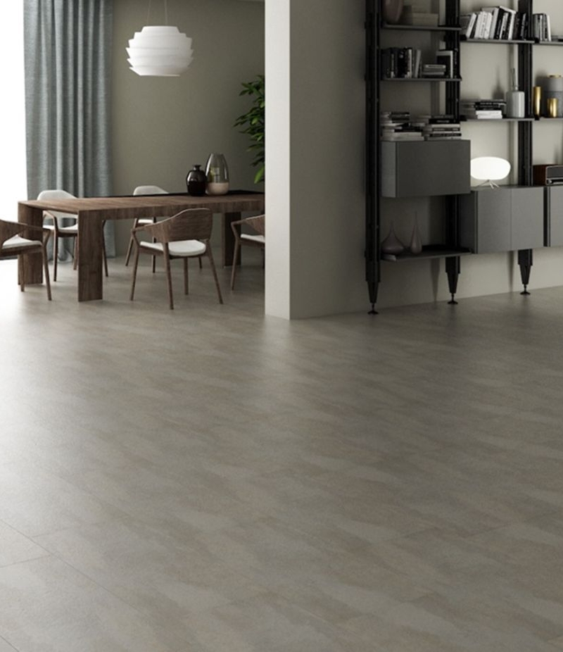 SPC effetto resina Materika Bright beige 0,55 G5 914X457mm H6 (5+1) cemento