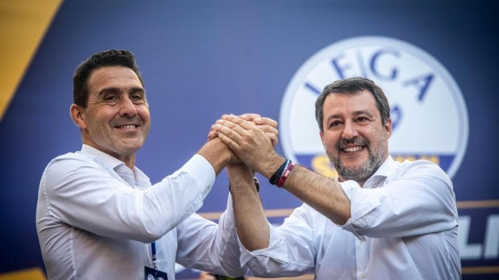 Vannacci se ne va, la Lega gli dà del traditore e lui se ne frega