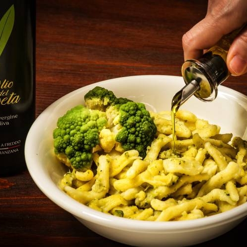 L'Olio di Peranzana: un'eccezione tra le olive italiane con poteri salutari straordinari.